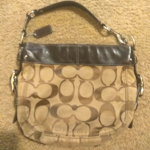 Authentic Coach - Picture 2 of 6